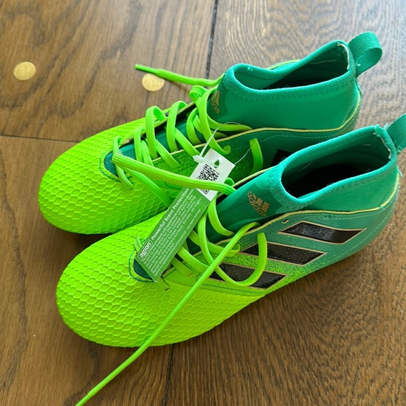 adidas Shoes Adidas Soccer Cleats Big Boy Size 4 2 Brand New With